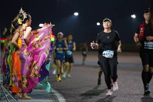 BIB: 40060, 42779
                            <button type="button" onclick="openModal(13886619)" class="btn btn-primary btn-sm float-right btn-popup" data-toggle="modal" data-target=".modal-high-quality">
                        <i class="fas fa-shopping-cart"></i> Add to Cart
                    </button>
                                            <button type="button" onclick="isThisMe(13886619, true)" class="btn btn-success btn-sm float-right btn-popup btn-isme hidden" data-toggle="tooltip" data-placement="bottom" title="นี่คือรูปของคุณใช่ไหม คลิกที่นี่เพื่อเอาเข้าอัลบั้ม">
                        <i class="fas fa-plus"></i> Add to album
                    </button>
                    <button type="button" onclick="isThisMe(13886619, false)" class="btn btn-warning btn-sm float-right btn-popup btn-isnotme hidden">
                        <i class="fas fa-ban"></i> Remove from album
                    </button>