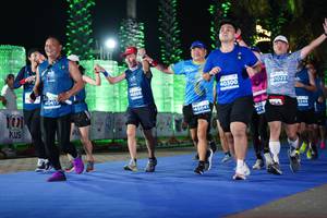 BIB: 40415, 6888, 40300, 1027, 45041, 0245, 474
                            <button type="button" onclick="openModal(14160863)" class="btn btn-primary btn-sm float-right btn-popup" data-toggle="modal" data-target=".modal-high-quality">
                        <i class="fas fa-shopping-cart"></i> Add to Cart
                    </button>
                                            <button type="button" onclick="isThisMe(14160863, true)" class="btn btn-success btn-sm float-right btn-popup btn-isme hidden" data-toggle="tooltip" data-placement="bottom" title="นี่คือรูปของคุณใช่ไหม คลิกที่นี่เพื่อเอาเข้าอัลบั้ม">
                        <i class="fas fa-plus"></i> Add to album
                    </button>
                    <button type="button" onclick="isThisMe(14160863, false)" class="btn btn-warning btn-sm float-right btn-popup btn-isnotme hidden">
                        <i class="fas fa-ban"></i> Remove from album
                    </button>