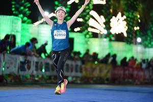 BIB: 42950
                            <button type="button" onclick="openModal(14172360)" class="btn btn-primary btn-sm float-right btn-popup" data-toggle="modal" data-target=".modal-high-quality">
                        <i class="fas fa-shopping-cart"></i> Add to Cart
                    </button>
                                            <button type="button" onclick="isThisMe(14172360, true)" class="btn btn-success btn-sm float-right btn-popup btn-isme hidden" data-toggle="tooltip" data-placement="bottom" title="นี่คือรูปของคุณใช่ไหม คลิกที่นี่เพื่อเอาเข้าอัลบั้ม">
                        <i class="fas fa-plus"></i> Add to album
                    </button>
                    <button type="button" onclick="isThisMe(14172360, false)" class="btn btn-warning btn-sm float-right btn-popup btn-isnotme hidden">
                        <i class="fas fa-ban"></i> Remove from album
                    </button>