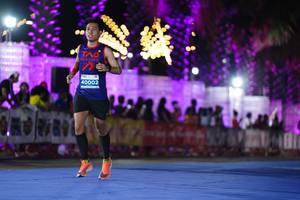 BIB: 40002
                            <button type="button" onclick="openModal(14174294)" class="btn btn-primary btn-sm float-right btn-popup" data-toggle="modal" data-target=".modal-high-quality">
                        <i class="fas fa-shopping-cart"></i> Add to Cart
                    </button>
                                            <button type="button" onclick="isThisMe(14174294, true)" class="btn btn-success btn-sm float-right btn-popup btn-isme hidden" data-toggle="tooltip" data-placement="bottom" title="นี่คือรูปของคุณใช่ไหม คลิกที่นี่เพื่อเอาเข้าอัลบั้ม">
                        <i class="fas fa-plus"></i> Add to album
                    </button>
                    <button type="button" onclick="isThisMe(14174294, false)" class="btn btn-warning btn-sm float-right btn-popup btn-isnotme hidden">
                        <i class="fas fa-ban"></i> Remove from album
                    </button>