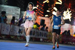 BIB: 120, 45604
                            <button type="button" onclick="openModal(14154760)" class="btn btn-primary btn-sm float-right btn-popup" data-toggle="modal" data-target=".modal-high-quality">
                        <i class="fas fa-shopping-cart"></i> Add to Cart
                    </button>
                                            <button type="button" onclick="isThisMe(14154760, true)" class="btn btn-success btn-sm float-right btn-popup btn-isme hidden" data-toggle="tooltip" data-placement="bottom" title="นี่คือรูปของคุณใช่ไหม คลิกที่นี่เพื่อเอาเข้าอัลบั้ม">
                        <i class="fas fa-plus"></i> Add to album
                    </button>
                    <button type="button" onclick="isThisMe(14154760, false)" class="btn btn-warning btn-sm float-right btn-popup btn-isnotme hidden">
                        <i class="fas fa-ban"></i> Remove from album
                    </button>