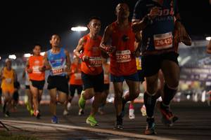 BIB: 26421, 27230, 22429, 20724
                            <button type="button" onclick="openModal(13982512)" class="btn btn-primary btn-sm float-right btn-popup" data-toggle="modal" data-target=".modal-high-quality">
                        <i class="fas fa-shopping-cart"></i> Add to Cart
                    </button>
                                            <button type="button" onclick="isThisMe(13982512, true)" class="btn btn-success btn-sm float-right btn-popup btn-isme hidden" data-toggle="tooltip" data-placement="bottom" title="นี่คือรูปของคุณใช่ไหม คลิกที่นี่เพื่อเอาเข้าอัลบั้ม">
                        <i class="fas fa-plus"></i> Add to album
                    </button>
                    <button type="button" onclick="isThisMe(13982512, false)" class="btn btn-warning btn-sm float-right btn-popup btn-isnotme hidden">
                        <i class="fas fa-ban"></i> Remove from album
                    </button>