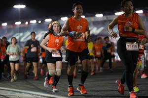 BIB: 26322, 28129, 7120
                            <button type="button" onclick="openModal(13877758)" class="btn btn-primary btn-sm float-right btn-popup" data-toggle="modal" data-target=".modal-high-quality">
                        <i class="fas fa-shopping-cart"></i> Add to Cart
                    </button>
                                            <button type="button" onclick="isThisMe(13877758, true)" class="btn btn-success btn-sm float-right btn-popup btn-isme hidden" data-toggle="tooltip" data-placement="bottom" title="นี่คือรูปของคุณใช่ไหม คลิกที่นี่เพื่อเอาเข้าอัลบั้ม">
                        <i class="fas fa-plus"></i> Add to album
                    </button>
                    <button type="button" onclick="isThisMe(13877758, false)" class="btn btn-warning btn-sm float-right btn-popup btn-isnotme hidden">
                        <i class="fas fa-ban"></i> Remove from album
                    </button>