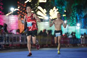 BIB: 41620, 40517
                            <button type="button" onclick="openModal(15367387)" class="btn btn-primary btn-sm float-right btn-popup" data-toggle="modal" data-target=".modal-high-quality">
                        <i class="fas fa-shopping-cart"></i> Add to Cart
                    </button>
                                            <button type="button" onclick="isThisMe(15367387, true)" class="btn btn-success btn-sm float-right btn-popup btn-isme hidden" data-toggle="tooltip" data-placement="bottom" title="นี่คือรูปของคุณใช่ไหม คลิกที่นี่เพื่อเอาเข้าอัลบั้ม">
                        <i class="fas fa-plus"></i> Add to album
                    </button>
                    <button type="button" onclick="isThisMe(15367387, false)" class="btn btn-warning btn-sm float-right btn-popup btn-isnotme hidden">
                        <i class="fas fa-ban"></i> Remove from album
                    </button>