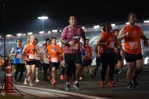 BIB: 522, 24244, 95315, 176201, 76215
                            <button type="button" onclick="openModal(14017610)" class="btn btn-primary btn-sm float-right btn-popup" data-toggle="modal" data-target=".modal-high-quality">
                        <i class="fas fa-shopping-cart"></i> Add to Cart
                    </button>
                                            <button type="button" onclick="isThisMe(14017610, true)" class="btn btn-success btn-sm float-right btn-popup btn-isme hidden" data-toggle="tooltip" data-placement="bottom" title="นี่คือรูปของคุณใช่ไหม คลิกที่นี่เพื่อเอาเข้าอัลบั้ม">
                        <i class="fas fa-plus"></i> Add to album
                    </button>
                    <button type="button" onclick="isThisMe(14017610, false)" class="btn btn-warning btn-sm float-right btn-popup btn-isnotme hidden">
                        <i class="fas fa-ban"></i> Remove from album
                    </button>