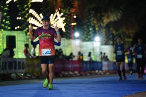 BIB: 10088
                            <button type="button" onclick="openModal(14246973)" class="btn btn-primary btn-sm float-right btn-popup" data-toggle="modal" data-target=".modal-high-quality">
                        <i class="fas fa-shopping-cart"></i> Add to Cart
                    </button>
                                            <button type="button" onclick="isThisMe(14246973, true)" class="btn btn-success btn-sm float-right btn-popup btn-isme hidden" data-toggle="tooltip" data-placement="bottom" title="นี่คือรูปของคุณใช่ไหม คลิกที่นี่เพื่อเอาเข้าอัลบั้ม">
                        <i class="fas fa-plus"></i> Add to album
                    </button>
                    <button type="button" onclick="isThisMe(14246973, false)" class="btn btn-warning btn-sm float-right btn-popup btn-isnotme hidden">
                        <i class="fas fa-ban"></i> Remove from album
                    </button>