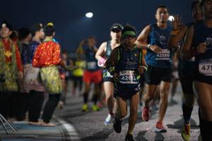 BIB: 42550, 475, 42613
                            <button type="button" onclick="openModal(13865511)" class="btn btn-primary btn-sm float-right btn-popup" data-toggle="modal" data-target=".modal-high-quality">
                        <i class="fas fa-shopping-cart"></i> Add to Cart
                    </button>
                                            <button type="button" onclick="isThisMe(13865511, true)" class="btn btn-success btn-sm float-right btn-popup btn-isme hidden" data-toggle="tooltip" data-placement="bottom" title="นี่คือรูปของคุณใช่ไหม คลิกที่นี่เพื่อเอาเข้าอัลบั้ม">
                        <i class="fas fa-plus"></i> Add to album
                    </button>
                    <button type="button" onclick="isThisMe(13865511, false)" class="btn btn-warning btn-sm float-right btn-popup btn-isnotme hidden">
                        <i class="fas fa-ban"></i> Remove from album
                    </button>