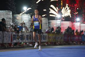 BIB: 41709
                            <button type="button" onclick="openModal(14046058)" class="btn btn-primary btn-sm float-right btn-popup" data-toggle="modal" data-target=".modal-high-quality">
                        <i class="fas fa-shopping-cart"></i> Add to Cart
                    </button>
                                            <button type="button" onclick="isThisMe(14046058, true)" class="btn btn-success btn-sm float-right btn-popup btn-isme hidden" data-toggle="tooltip" data-placement="bottom" title="นี่คือรูปของคุณใช่ไหม คลิกที่นี่เพื่อเอาเข้าอัลบั้ม">
                        <i class="fas fa-plus"></i> Add to album
                    </button>
                    <button type="button" onclick="isThisMe(14046058, false)" class="btn btn-warning btn-sm float-right btn-popup btn-isnotme hidden">
                        <i class="fas fa-ban"></i> Remove from album
                    </button>