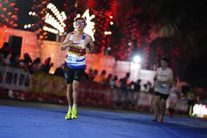 BIB: 4050
                            <button type="button" onclick="openModal(14157618)" class="btn btn-primary btn-sm float-right btn-popup" data-toggle="modal" data-target=".modal-high-quality">
                        <i class="fas fa-shopping-cart"></i> Add to Cart
                    </button>
                                            <button type="button" onclick="isThisMe(14157618, true)" class="btn btn-success btn-sm float-right btn-popup btn-isme hidden" data-toggle="tooltip" data-placement="bottom" title="นี่คือรูปของคุณใช่ไหม คลิกที่นี่เพื่อเอาเข้าอัลบั้ม">
                        <i class="fas fa-plus"></i> Add to album
                    </button>
                    <button type="button" onclick="isThisMe(14157618, false)" class="btn btn-warning btn-sm float-right btn-popup btn-isnotme hidden">
                        <i class="fas fa-ban"></i> Remove from album
                    </button>