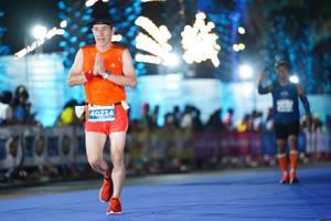 BIB: 40234
                            <button type="button" onclick="openModal(14118531)" class="btn btn-primary btn-sm float-right btn-popup" data-toggle="modal" data-target=".modal-high-quality">
                        <i class="fas fa-shopping-cart"></i> Add to Cart
                    </button>
                                            <button type="button" onclick="isThisMe(14118531, true)" class="btn btn-success btn-sm float-right btn-popup btn-isme hidden" data-toggle="tooltip" data-placement="bottom" title="นี่คือรูปของคุณใช่ไหม คลิกที่นี่เพื่อเอาเข้าอัลบั้ม">
                        <i class="fas fa-plus"></i> Add to album
                    </button>
                    <button type="button" onclick="isThisMe(14118531, false)" class="btn btn-warning btn-sm float-right btn-popup btn-isnotme hidden">
                        <i class="fas fa-ban"></i> Remove from album
                    </button>