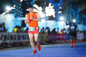 BIB: 1831
                            <button type="button" onclick="openModal(14118386)" class="btn btn-primary btn-sm float-right btn-popup" data-toggle="modal" data-target=".modal-high-quality">
                        <i class="fas fa-shopping-cart"></i> Add to Cart
                    </button>
                                            <button type="button" onclick="isThisMe(14118386, true)" class="btn btn-success btn-sm float-right btn-popup btn-isme hidden" data-toggle="tooltip" data-placement="bottom" title="นี่คือรูปของคุณใช่ไหม คลิกที่นี่เพื่อเอาเข้าอัลบั้ม">
                        <i class="fas fa-plus"></i> Add to album
                    </button>
                    <button type="button" onclick="isThisMe(14118386, false)" class="btn btn-warning btn-sm float-right btn-popup btn-isnotme hidden">
                        <i class="fas fa-ban"></i> Remove from album
                    </button>