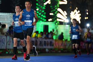 BIB: 45111, 468
                            <button type="button" onclick="openModal(14235773)" class="btn btn-primary btn-sm float-right btn-popup" data-toggle="modal" data-target=".modal-high-quality">
                        <i class="fas fa-shopping-cart"></i> Add to Cart
                    </button>
                                            <button type="button" onclick="isThisMe(14235773, true)" class="btn btn-success btn-sm float-right btn-popup btn-isme hidden" data-toggle="tooltip" data-placement="bottom" title="นี่คือรูปของคุณใช่ไหม คลิกที่นี่เพื่อเอาเข้าอัลบั้ม">
                        <i class="fas fa-plus"></i> Add to album
                    </button>
                    <button type="button" onclick="isThisMe(14235773, false)" class="btn btn-warning btn-sm float-right btn-popup btn-isnotme hidden">
                        <i class="fas fa-ban"></i> Remove from album
                    </button>