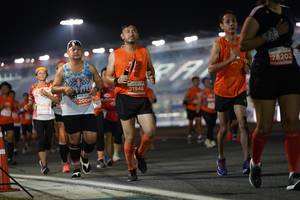 BIB: 78202, 21946, 200
                            <button type="button" onclick="openModal(14014179)" class="btn btn-primary btn-sm float-right btn-popup" data-toggle="modal" data-target=".modal-high-quality">
                        <i class="fas fa-shopping-cart"></i> Add to Cart
                    </button>
                                            <button type="button" onclick="isThisMe(14014179, true)" class="btn btn-success btn-sm float-right btn-popup btn-isme hidden" data-toggle="tooltip" data-placement="bottom" title="นี่คือรูปของคุณใช่ไหม คลิกที่นี่เพื่อเอาเข้าอัลบั้ม">
                        <i class="fas fa-plus"></i> Add to album
                    </button>
                    <button type="button" onclick="isThisMe(14014179, false)" class="btn btn-warning btn-sm float-right btn-popup btn-isnotme hidden">
                        <i class="fas fa-ban"></i> Remove from album
                    </button>