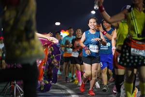 BIB: 472, 4286, 43250, 42724
                            <button type="button" onclick="openModal(13875622)" class="btn btn-primary btn-sm float-right btn-popup" data-toggle="modal" data-target=".modal-high-quality">
                        <i class="fas fa-shopping-cart"></i> Add to Cart
                    </button>
                                            <button type="button" onclick="isThisMe(13875622, true)" class="btn btn-success btn-sm float-right btn-popup btn-isme hidden" data-toggle="tooltip" data-placement="bottom" title="นี่คือรูปของคุณใช่ไหม คลิกที่นี่เพื่อเอาเข้าอัลบั้ม">
                        <i class="fas fa-plus"></i> Add to album
                    </button>
                    <button type="button" onclick="isThisMe(13875622, false)" class="btn btn-warning btn-sm float-right btn-popup btn-isnotme hidden">
                        <i class="fas fa-ban"></i> Remove from album
                    </button>