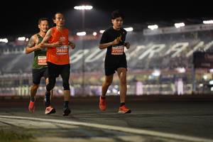 BIB: 26503, 27560, 2620
                            <button type="button" onclick="openModal(13956940)" class="btn btn-primary btn-sm float-right btn-popup" data-toggle="modal" data-target=".modal-high-quality">
                        <i class="fas fa-shopping-cart"></i> Add to Cart
                    </button>
                                            <button type="button" onclick="isThisMe(13956940, true)" class="btn btn-success btn-sm float-right btn-popup btn-isme hidden" data-toggle="tooltip" data-placement="bottom" title="นี่คือรูปของคุณใช่ไหม คลิกที่นี่เพื่อเอาเข้าอัลบั้ม">
                        <i class="fas fa-plus"></i> Add to album
                    </button>
                    <button type="button" onclick="isThisMe(13956940, false)" class="btn btn-warning btn-sm float-right btn-popup btn-isnotme hidden">
                        <i class="fas fa-ban"></i> Remove from album
                    </button>