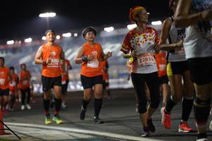 BIB: 762, 22859
                            <button type="button" onclick="openModal(14015043)" class="btn btn-primary btn-sm float-right btn-popup" data-toggle="modal" data-target=".modal-high-quality">
                        <i class="fas fa-shopping-cart"></i> Add to Cart
                    </button>
                                            <button type="button" onclick="isThisMe(14015043, true)" class="btn btn-success btn-sm float-right btn-popup btn-isme hidden" data-toggle="tooltip" data-placement="bottom" title="นี่คือรูปของคุณใช่ไหม คลิกที่นี่เพื่อเอาเข้าอัลบั้ม">
                        <i class="fas fa-plus"></i> Add to album
                    </button>
                    <button type="button" onclick="isThisMe(14015043, false)" class="btn btn-warning btn-sm float-right btn-popup btn-isnotme hidden">
                        <i class="fas fa-ban"></i> Remove from album
                    </button>