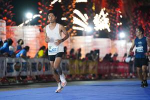 BIB: 759, 2153
                            <button type="button" onclick="openModal(14124806)" class="btn btn-primary btn-sm float-right btn-popup" data-toggle="modal" data-target=".modal-high-quality">
                        <i class="fas fa-shopping-cart"></i> Add to Cart
                    </button>
                                            <button type="button" onclick="isThisMe(14124806, true)" class="btn btn-success btn-sm float-right btn-popup btn-isme hidden" data-toggle="tooltip" data-placement="bottom" title="นี่คือรูปของคุณใช่ไหม คลิกที่นี่เพื่อเอาเข้าอัลบั้ม">
                        <i class="fas fa-plus"></i> Add to album
                    </button>
                    <button type="button" onclick="isThisMe(14124806, false)" class="btn btn-warning btn-sm float-right btn-popup btn-isnotme hidden">
                        <i class="fas fa-ban"></i> Remove from album
                    </button>