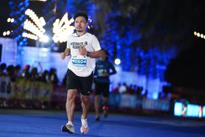 BIB: 40604
                            <button type="button" onclick="openModal(14171275)" class="btn btn-primary btn-sm float-right btn-popup" data-toggle="modal" data-target=".modal-high-quality">
                        <i class="fas fa-shopping-cart"></i> Add to Cart
                    </button>
                                            <button type="button" onclick="isThisMe(14171275, true)" class="btn btn-success btn-sm float-right btn-popup btn-isme hidden" data-toggle="tooltip" data-placement="bottom" title="นี่คือรูปของคุณใช่ไหม คลิกที่นี่เพื่อเอาเข้าอัลบั้ม">
                        <i class="fas fa-plus"></i> Add to album
                    </button>
                    <button type="button" onclick="isThisMe(14171275, false)" class="btn btn-warning btn-sm float-right btn-popup btn-isnotme hidden">
                        <i class="fas fa-ban"></i> Remove from album
                    </button>