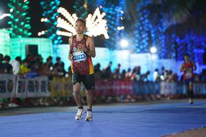 BIB: 40784
                            <button type="button" onclick="openModal(15364728)" class="btn btn-primary btn-sm float-right btn-popup" data-toggle="modal" data-target=".modal-high-quality">
                        <i class="fas fa-shopping-cart"></i> Add to Cart
                    </button>
                                            <button type="button" onclick="isThisMe(15364728, true)" class="btn btn-success btn-sm float-right btn-popup btn-isme hidden" data-toggle="tooltip" data-placement="bottom" title="นี่คือรูปของคุณใช่ไหม คลิกที่นี่เพื่อเอาเข้าอัลบั้ม">
                        <i class="fas fa-plus"></i> Add to album
                    </button>
                    <button type="button" onclick="isThisMe(15364728, false)" class="btn btn-warning btn-sm float-right btn-popup btn-isnotme hidden">
                        <i class="fas fa-ban"></i> Remove from album
                    </button>