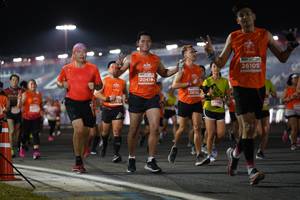 BIB: 26105, 20419, 2614
                            <button type="button" onclick="openModal(13999527)" class="btn btn-primary btn-sm float-right btn-popup" data-toggle="modal" data-target=".modal-high-quality">
                        <i class="fas fa-shopping-cart"></i> Add to Cart
                    </button>
                                            <button type="button" onclick="isThisMe(13999527, true)" class="btn btn-success btn-sm float-right btn-popup btn-isme hidden" data-toggle="tooltip" data-placement="bottom" title="นี่คือรูปของคุณใช่ไหม คลิกที่นี่เพื่อเอาเข้าอัลบั้ม">
                        <i class="fas fa-plus"></i> Add to album
                    </button>
                    <button type="button" onclick="isThisMe(13999527, false)" class="btn btn-warning btn-sm float-right btn-popup btn-isnotme hidden">
                        <i class="fas fa-ban"></i> Remove from album
                    </button>