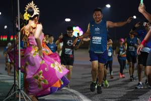 BIB: 45028, 434
                            <button type="button" onclick="openModal(13881124)" class="btn btn-primary btn-sm float-right btn-popup" data-toggle="modal" data-target=".modal-high-quality">
                        <i class="fas fa-shopping-cart"></i> Add to Cart
                    </button>
                                            <button type="button" onclick="isThisMe(13881124, true)" class="btn btn-success btn-sm float-right btn-popup btn-isme hidden" data-toggle="tooltip" data-placement="bottom" title="นี่คือรูปของคุณใช่ไหม คลิกที่นี่เพื่อเอาเข้าอัลบั้ม">
                        <i class="fas fa-plus"></i> Add to album
                    </button>
                    <button type="button" onclick="isThisMe(13881124, false)" class="btn btn-warning btn-sm float-right btn-popup btn-isnotme hidden">
                        <i class="fas fa-ban"></i> Remove from album
                    </button>