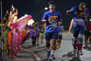 BIB: 42625, 45990
                            <button type="button" onclick="openModal(13885607)" class="btn btn-primary btn-sm float-right btn-popup" data-toggle="modal" data-target=".modal-high-quality">
                        <i class="fas fa-shopping-cart"></i> Add to Cart
                    </button>
                                            <button type="button" onclick="isThisMe(13885607, true)" class="btn btn-success btn-sm float-right btn-popup btn-isme hidden" data-toggle="tooltip" data-placement="bottom" title="นี่คือรูปของคุณใช่ไหม คลิกที่นี่เพื่อเอาเข้าอัลบั้ม">
                        <i class="fas fa-plus"></i> Add to album
                    </button>
                    <button type="button" onclick="isThisMe(13885607, false)" class="btn btn-warning btn-sm float-right btn-popup btn-isnotme hidden">
                        <i class="fas fa-ban"></i> Remove from album
                    </button>