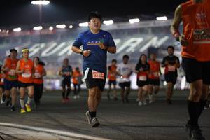 BIB: 210, 29892
                            <button type="button" onclick="openModal(14025560)" class="btn btn-primary btn-sm float-right btn-popup" data-toggle="modal" data-target=".modal-high-quality">
                        <i class="fas fa-shopping-cart"></i> Add to Cart
                    </button>
                                            <button type="button" onclick="isThisMe(14025560, true)" class="btn btn-success btn-sm float-right btn-popup btn-isme hidden" data-toggle="tooltip" data-placement="bottom" title="นี่คือรูปของคุณใช่ไหม คลิกที่นี่เพื่อเอาเข้าอัลบั้ม">
                        <i class="fas fa-plus"></i> Add to album
                    </button>
                    <button type="button" onclick="isThisMe(14025560, false)" class="btn btn-warning btn-sm float-right btn-popup btn-isnotme hidden">
                        <i class="fas fa-ban"></i> Remove from album
                    </button>