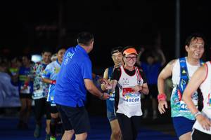 BIB: 48086
                            <button type="button" onclick="openModal(14177021)" class="btn btn-primary btn-sm float-right btn-popup" data-toggle="modal" data-target=".modal-high-quality">
                        <i class="fas fa-shopping-cart"></i> Add to Cart
                    </button>
                                            <button type="button" onclick="isThisMe(14177021, true)" class="btn btn-success btn-sm float-right btn-popup btn-isme hidden" data-toggle="tooltip" data-placement="bottom" title="นี่คือรูปของคุณใช่ไหม คลิกที่นี่เพื่อเอาเข้าอัลบั้ม">
                        <i class="fas fa-plus"></i> Add to album
                    </button>
                    <button type="button" onclick="isThisMe(14177021, false)" class="btn btn-warning btn-sm float-right btn-popup btn-isnotme hidden">
                        <i class="fas fa-ban"></i> Remove from album
                    </button>