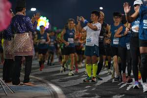 BIB: 4440, 304, 480
                            <button type="button" onclick="openModal(13869593)" class="btn btn-primary btn-sm float-right btn-popup" data-toggle="modal" data-target=".modal-high-quality">
                        <i class="fas fa-shopping-cart"></i> Add to Cart
                    </button>
                                            <button type="button" onclick="isThisMe(13869593, true)" class="btn btn-success btn-sm float-right btn-popup btn-isme hidden" data-toggle="tooltip" data-placement="bottom" title="นี่คือรูปของคุณใช่ไหม คลิกที่นี่เพื่อเอาเข้าอัลบั้ม">
                        <i class="fas fa-plus"></i> Add to album
                    </button>
                    <button type="button" onclick="isThisMe(13869593, false)" class="btn btn-warning btn-sm float-right btn-popup btn-isnotme hidden">
                        <i class="fas fa-ban"></i> Remove from album
                    </button>