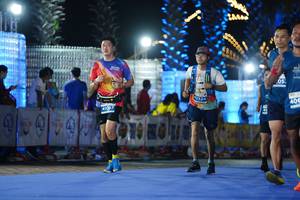 BIB: 2324, 406, 41087
                            <button type="button" onclick="openModal(14131498)" class="btn btn-primary btn-sm float-right btn-popup" data-toggle="modal" data-target=".modal-high-quality">
                        <i class="fas fa-shopping-cart"></i> Add to Cart
                    </button>
                                            <button type="button" onclick="isThisMe(14131498, true)" class="btn btn-success btn-sm float-right btn-popup btn-isme hidden" data-toggle="tooltip" data-placement="bottom" title="นี่คือรูปของคุณใช่ไหม คลิกที่นี่เพื่อเอาเข้าอัลบั้ม">
                        <i class="fas fa-plus"></i> Add to album
                    </button>
                    <button type="button" onclick="isThisMe(14131498, false)" class="btn btn-warning btn-sm float-right btn-popup btn-isnotme hidden">
                        <i class="fas fa-ban"></i> Remove from album
                    </button>