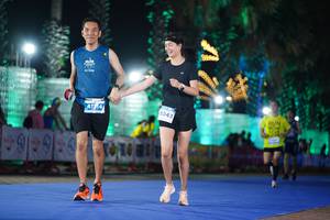 BIB: 41714, 3043
                            <button type="button" onclick="openModal(14220739)" class="btn btn-primary btn-sm float-right btn-popup" data-toggle="modal" data-target=".modal-high-quality">
                        <i class="fas fa-shopping-cart"></i> Add to Cart
                    </button>
                                            <button type="button" onclick="isThisMe(14220739, true)" class="btn btn-success btn-sm float-right btn-popup btn-isme hidden" data-toggle="tooltip" data-placement="bottom" title="นี่คือรูปของคุณใช่ไหม คลิกที่นี่เพื่อเอาเข้าอัลบั้ม">
                        <i class="fas fa-plus"></i> Add to album
                    </button>
                    <button type="button" onclick="isThisMe(14220739, false)" class="btn btn-warning btn-sm float-right btn-popup btn-isnotme hidden">
                        <i class="fas fa-ban"></i> Remove from album
                    </button>