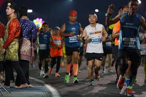 BIB: 46842, 47062, 45579, 40112, 431
                            <button type="button" onclick="openModal(13867620)" class="btn btn-primary btn-sm float-right btn-popup" data-toggle="modal" data-target=".modal-high-quality">
                        <i class="fas fa-shopping-cart"></i> Add to Cart
                    </button>
                                            <button type="button" onclick="isThisMe(13867620, true)" class="btn btn-success btn-sm float-right btn-popup btn-isme hidden" data-toggle="tooltip" data-placement="bottom" title="นี่คือรูปของคุณใช่ไหม คลิกที่นี่เพื่อเอาเข้าอัลบั้ม">
                        <i class="fas fa-plus"></i> Add to album
                    </button>
                    <button type="button" onclick="isThisMe(13867620, false)" class="btn btn-warning btn-sm float-right btn-popup btn-isnotme hidden">
                        <i class="fas fa-ban"></i> Remove from album
                    </button>