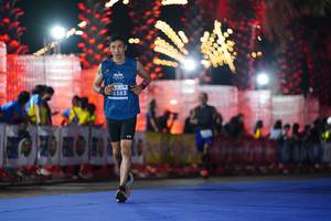 BIB: 383
                            <button type="button" onclick="openModal(14211278)" class="btn btn-primary btn-sm float-right btn-popup" data-toggle="modal" data-target=".modal-high-quality">
                        <i class="fas fa-shopping-cart"></i> Add to Cart
                    </button>
                                            <button type="button" onclick="isThisMe(14211278, true)" class="btn btn-success btn-sm float-right btn-popup btn-isme hidden" data-toggle="tooltip" data-placement="bottom" title="นี่คือรูปของคุณใช่ไหม คลิกที่นี่เพื่อเอาเข้าอัลบั้ม">
                        <i class="fas fa-plus"></i> Add to album
                    </button>
                    <button type="button" onclick="isThisMe(14211278, false)" class="btn btn-warning btn-sm float-right btn-popup btn-isnotme hidden">
                        <i class="fas fa-ban"></i> Remove from album
                    </button>