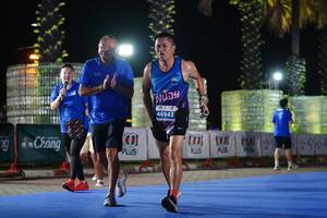 BIB: 46943
                            <button type="button" onclick="openModal(14171112)" class="btn btn-primary btn-sm float-right btn-popup" data-toggle="modal" data-target=".modal-high-quality">
                        <i class="fas fa-shopping-cart"></i> Add to Cart
                    </button>
                                            <button type="button" onclick="isThisMe(14171112, true)" class="btn btn-success btn-sm float-right btn-popup btn-isme hidden" data-toggle="tooltip" data-placement="bottom" title="นี่คือรูปของคุณใช่ไหม คลิกที่นี่เพื่อเอาเข้าอัลบั้ม">
                        <i class="fas fa-plus"></i> Add to album
                    </button>
                    <button type="button" onclick="isThisMe(14171112, false)" class="btn btn-warning btn-sm float-right btn-popup btn-isnotme hidden">
                        <i class="fas fa-ban"></i> Remove from album
                    </button>