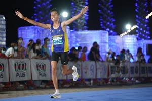 BIB: 41709
                            <button type="button" onclick="openModal(14046543)" class="btn btn-primary btn-sm float-right btn-popup" data-toggle="modal" data-target=".modal-high-quality">
                        <i class="fas fa-shopping-cart"></i> Add to Cart
                    </button>
                                            <button type="button" onclick="isThisMe(14046543, true)" class="btn btn-success btn-sm float-right btn-popup btn-isme hidden" data-toggle="tooltip" data-placement="bottom" title="นี่คือรูปของคุณใช่ไหม คลิกที่นี่เพื่อเอาเข้าอัลบั้ม">
                        <i class="fas fa-plus"></i> Add to album
                    </button>
                    <button type="button" onclick="isThisMe(14046543, false)" class="btn btn-warning btn-sm float-right btn-popup btn-isnotme hidden">
                        <i class="fas fa-ban"></i> Remove from album
                    </button>