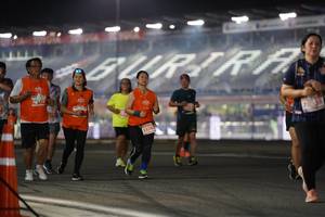 BIB: 075, 356
                            <button type="button" onclick="openModal(14029482)" class="btn btn-primary btn-sm float-right btn-popup" data-toggle="modal" data-target=".modal-high-quality">
                        <i class="fas fa-shopping-cart"></i> Add to Cart
                    </button>
                                            <button type="button" onclick="isThisMe(14029482, true)" class="btn btn-success btn-sm float-right btn-popup btn-isme hidden" data-toggle="tooltip" data-placement="bottom" title="นี่คือรูปของคุณใช่ไหม คลิกที่นี่เพื่อเอาเข้าอัลบั้ม">
                        <i class="fas fa-plus"></i> Add to album
                    </button>
                    <button type="button" onclick="isThisMe(14029482, false)" class="btn btn-warning btn-sm float-right btn-popup btn-isnotme hidden">
                        <i class="fas fa-ban"></i> Remove from album
                    </button>