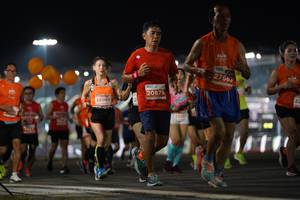 BIB: 27663, 20879, 28965, 2300
                            <button type="button" onclick="openModal(13861553)" class="btn btn-primary btn-sm float-right btn-popup" data-toggle="modal" data-target=".modal-high-quality">
                        <i class="fas fa-shopping-cart"></i> Add to Cart
                    </button>
                                            <button type="button" onclick="isThisMe(13861553, true)" class="btn btn-success btn-sm float-right btn-popup btn-isme hidden" data-toggle="tooltip" data-placement="bottom" title="นี่คือรูปของคุณใช่ไหม คลิกที่นี่เพื่อเอาเข้าอัลบั้ม">
                        <i class="fas fa-plus"></i> Add to album
                    </button>
                    <button type="button" onclick="isThisMe(13861553, false)" class="btn btn-warning btn-sm float-right btn-popup btn-isnotme hidden">
                        <i class="fas fa-ban"></i> Remove from album
                    </button>