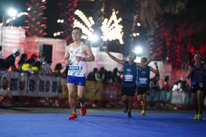 BIB: 40215
                            <button type="button" onclick="openModal(14151588)" class="btn btn-primary btn-sm float-right btn-popup" data-toggle="modal" data-target=".modal-high-quality">
                        <i class="fas fa-shopping-cart"></i> Add to Cart
                    </button>
                                            <button type="button" onclick="isThisMe(14151588, true)" class="btn btn-success btn-sm float-right btn-popup btn-isme hidden" data-toggle="tooltip" data-placement="bottom" title="นี่คือรูปของคุณใช่ไหม คลิกที่นี่เพื่อเอาเข้าอัลบั้ม">
                        <i class="fas fa-plus"></i> Add to album
                    </button>
                    <button type="button" onclick="isThisMe(14151588, false)" class="btn btn-warning btn-sm float-right btn-popup btn-isnotme hidden">
                        <i class="fas fa-ban"></i> Remove from album
                    </button>