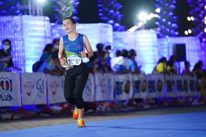 BIB: 47997
                            <button type="button" onclick="openModal(14117938)" class="btn btn-primary btn-sm float-right btn-popup" data-toggle="modal" data-target=".modal-high-quality">
                        <i class="fas fa-shopping-cart"></i> Add to Cart
                    </button>
                                            <button type="button" onclick="isThisMe(14117938, true)" class="btn btn-success btn-sm float-right btn-popup btn-isme hidden" data-toggle="tooltip" data-placement="bottom" title="นี่คือรูปของคุณใช่ไหม คลิกที่นี่เพื่อเอาเข้าอัลบั้ม">
                        <i class="fas fa-plus"></i> Add to album
                    </button>
                    <button type="button" onclick="isThisMe(14117938, false)" class="btn btn-warning btn-sm float-right btn-popup btn-isnotme hidden">
                        <i class="fas fa-ban"></i> Remove from album
                    </button>