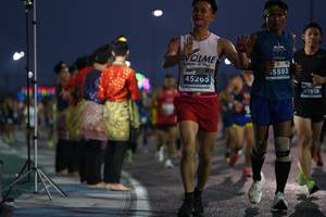 BIB: 5593, 45265, 41918
                            <button type="button" onclick="openModal(13845919)" class="btn btn-primary btn-sm float-right btn-popup" data-toggle="modal" data-target=".modal-high-quality">
                        <i class="fas fa-shopping-cart"></i> Add to Cart
                    </button>
                                            <button type="button" onclick="isThisMe(13845919, true)" class="btn btn-success btn-sm float-right btn-popup btn-isme hidden" data-toggle="tooltip" data-placement="bottom" title="นี่คือรูปของคุณใช่ไหม คลิกที่นี่เพื่อเอาเข้าอัลบั้ม">
                        <i class="fas fa-plus"></i> Add to album
                    </button>
                    <button type="button" onclick="isThisMe(13845919, false)" class="btn btn-warning btn-sm float-right btn-popup btn-isnotme hidden">
                        <i class="fas fa-ban"></i> Remove from album
                    </button>