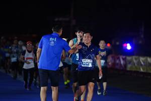 BIB: 9341
                            <button type="button" onclick="openModal(14175854)" class="btn btn-primary btn-sm float-right btn-popup" data-toggle="modal" data-target=".modal-high-quality">
                        <i class="fas fa-shopping-cart"></i> Add to Cart
                    </button>
                                            <button type="button" onclick="isThisMe(14175854, true)" class="btn btn-success btn-sm float-right btn-popup btn-isme hidden" data-toggle="tooltip" data-placement="bottom" title="นี่คือรูปของคุณใช่ไหม คลิกที่นี่เพื่อเอาเข้าอัลบั้ม">
                        <i class="fas fa-plus"></i> Add to album
                    </button>
                    <button type="button" onclick="isThisMe(14175854, false)" class="btn btn-warning btn-sm float-right btn-popup btn-isnotme hidden">
                        <i class="fas fa-ban"></i> Remove from album
                    </button>