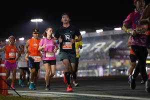 BIB: 27107, 0431, 28500, 26913
                            <button type="button" onclick="openModal(13853493)" class="btn btn-primary btn-sm float-right btn-popup" data-toggle="modal" data-target=".modal-high-quality">
                        <i class="fas fa-shopping-cart"></i> Add to Cart
                    </button>
                                            <button type="button" onclick="isThisMe(13853493, true)" class="btn btn-success btn-sm float-right btn-popup btn-isme hidden" data-toggle="tooltip" data-placement="bottom" title="นี่คือรูปของคุณใช่ไหม คลิกที่นี่เพื่อเอาเข้าอัลบั้ม">
                        <i class="fas fa-plus"></i> Add to album
                    </button>
                    <button type="button" onclick="isThisMe(13853493, false)" class="btn btn-warning btn-sm float-right btn-popup btn-isnotme hidden">
                        <i class="fas fa-ban"></i> Remove from album
                    </button>