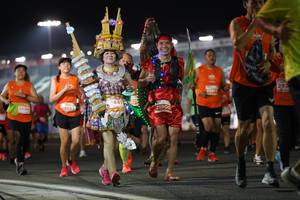 BIB: 293, 441, 29206, 21900
                            <button type="button" onclick="openModal(14008312)" class="btn btn-primary btn-sm float-right btn-popup" data-toggle="modal" data-target=".modal-high-quality">
                        <i class="fas fa-shopping-cart"></i> Add to Cart
                    </button>
                                            <button type="button" onclick="isThisMe(14008312, true)" class="btn btn-success btn-sm float-right btn-popup btn-isme hidden" data-toggle="tooltip" data-placement="bottom" title="นี่คือรูปของคุณใช่ไหม คลิกที่นี่เพื่อเอาเข้าอัลบั้ม">
                        <i class="fas fa-plus"></i> Add to album
                    </button>
                    <button type="button" onclick="isThisMe(14008312, false)" class="btn btn-warning btn-sm float-right btn-popup btn-isnotme hidden">
                        <i class="fas fa-ban"></i> Remove from album
                    </button>