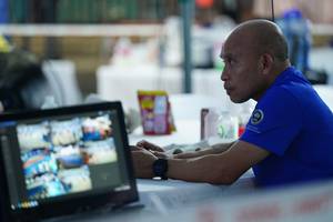 BIB: 
                            <button type="button" onclick="openModal(15369897)" class="btn btn-primary btn-sm float-right btn-popup" data-toggle="modal" data-target=".modal-high-quality">
                        <i class="fas fa-shopping-cart"></i> Add to Cart
                    </button>
                                            <button type="button" onclick="isThisMe(15369897, true)" class="btn btn-success btn-sm float-right btn-popup btn-isme hidden" data-toggle="tooltip" data-placement="bottom" title="นี่คือรูปของคุณใช่ไหม คลิกที่นี่เพื่อเอาเข้าอัลบั้ม">
                        <i class="fas fa-plus"></i> Add to album
                    </button>
                    <button type="button" onclick="isThisMe(15369897, false)" class="btn btn-warning btn-sm float-right btn-popup btn-isnotme hidden">
                        <i class="fas fa-ban"></i> Remove from album
                    </button>