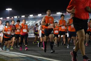 BIB: 27235, 250
                            <button type="button" onclick="openModal(14000968)" class="btn btn-primary btn-sm float-right btn-popup" data-toggle="modal" data-target=".modal-high-quality">
                        <i class="fas fa-shopping-cart"></i> Add to Cart
                    </button>
                                            <button type="button" onclick="isThisMe(14000968, true)" class="btn btn-success btn-sm float-right btn-popup btn-isme hidden" data-toggle="tooltip" data-placement="bottom" title="นี่คือรูปของคุณใช่ไหม คลิกที่นี่เพื่อเอาเข้าอัลบั้ม">
                        <i class="fas fa-plus"></i> Add to album
                    </button>
                    <button type="button" onclick="isThisMe(14000968, false)" class="btn btn-warning btn-sm float-right btn-popup btn-isnotme hidden">
                        <i class="fas fa-ban"></i> Remove from album
                    </button>