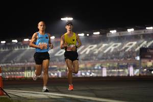 BIB: 220
                            <button type="button" onclick="openModal(13951054)" class="btn btn-primary btn-sm float-right btn-popup" data-toggle="modal" data-target=".modal-high-quality">
                        <i class="fas fa-shopping-cart"></i> Add to Cart
                    </button>
                                            <button type="button" onclick="isThisMe(13951054, true)" class="btn btn-success btn-sm float-right btn-popup btn-isme hidden" data-toggle="tooltip" data-placement="bottom" title="นี่คือรูปของคุณใช่ไหม คลิกที่นี่เพื่อเอาเข้าอัลบั้ม">
                        <i class="fas fa-plus"></i> Add to album
                    </button>
                    <button type="button" onclick="isThisMe(13951054, false)" class="btn btn-warning btn-sm float-right btn-popup btn-isnotme hidden">
                        <i class="fas fa-ban"></i> Remove from album
                    </button>