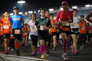 BIB: 28619, 20782, 23622, 23451, 288, 20637
                            <button type="button" onclick="openModal(13933909)" class="btn btn-primary btn-sm float-right btn-popup" data-toggle="modal" data-target=".modal-high-quality">
                        <i class="fas fa-shopping-cart"></i> Add to Cart
                    </button>
                                            <button type="button" onclick="isThisMe(13933909, true)" class="btn btn-success btn-sm float-right btn-popup btn-isme hidden" data-toggle="tooltip" data-placement="bottom" title="นี่คือรูปของคุณใช่ไหม คลิกที่นี่เพื่อเอาเข้าอัลบั้ม">
                        <i class="fas fa-plus"></i> Add to album
                    </button>
                    <button type="button" onclick="isThisMe(13933909, false)" class="btn btn-warning btn-sm float-right btn-popup btn-isnotme hidden">
                        <i class="fas fa-ban"></i> Remove from album
                    </button>