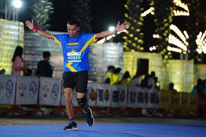 BIB: 40550
                            <button type="button" onclick="openModal(14217017)" class="btn btn-primary btn-sm float-right btn-popup" data-toggle="modal" data-target=".modal-high-quality">
                        <i class="fas fa-shopping-cart"></i> Add to Cart
                    </button>
                                            <button type="button" onclick="isThisMe(14217017, true)" class="btn btn-success btn-sm float-right btn-popup btn-isme hidden" data-toggle="tooltip" data-placement="bottom" title="นี่คือรูปของคุณใช่ไหม คลิกที่นี่เพื่อเอาเข้าอัลบั้ม">
                        <i class="fas fa-plus"></i> Add to album
                    </button>
                    <button type="button" onclick="isThisMe(14217017, false)" class="btn btn-warning btn-sm float-right btn-popup btn-isnotme hidden">
                        <i class="fas fa-ban"></i> Remove from album
                    </button>