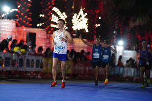 BIB: 40215, 4920
                            <button type="button" onclick="openModal(14151396)" class="btn btn-primary btn-sm float-right btn-popup" data-toggle="modal" data-target=".modal-high-quality">
                        <i class="fas fa-shopping-cart"></i> Add to Cart
                    </button>
                                            <button type="button" onclick="isThisMe(14151396, true)" class="btn btn-success btn-sm float-right btn-popup btn-isme hidden" data-toggle="tooltip" data-placement="bottom" title="นี่คือรูปของคุณใช่ไหม คลิกที่นี่เพื่อเอาเข้าอัลบั้ม">
                        <i class="fas fa-plus"></i> Add to album
                    </button>
                    <button type="button" onclick="isThisMe(14151396, false)" class="btn btn-warning btn-sm float-right btn-popup btn-isnotme hidden">
                        <i class="fas fa-ban"></i> Remove from album
                    </button>