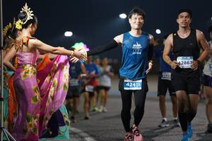 BIB: 42863, 2927, 42411
                            <button type="button" onclick="openModal(13882779)" class="btn btn-primary btn-sm float-right btn-popup" data-toggle="modal" data-target=".modal-high-quality">
                        <i class="fas fa-shopping-cart"></i> Add to Cart
                    </button>
                                            <button type="button" onclick="isThisMe(13882779, true)" class="btn btn-success btn-sm float-right btn-popup btn-isme hidden" data-toggle="tooltip" data-placement="bottom" title="นี่คือรูปของคุณใช่ไหม คลิกที่นี่เพื่อเอาเข้าอัลบั้ม">
                        <i class="fas fa-plus"></i> Add to album
                    </button>
                    <button type="button" onclick="isThisMe(13882779, false)" class="btn btn-warning btn-sm float-right btn-popup btn-isnotme hidden">
                        <i class="fas fa-ban"></i> Remove from album
                    </button>